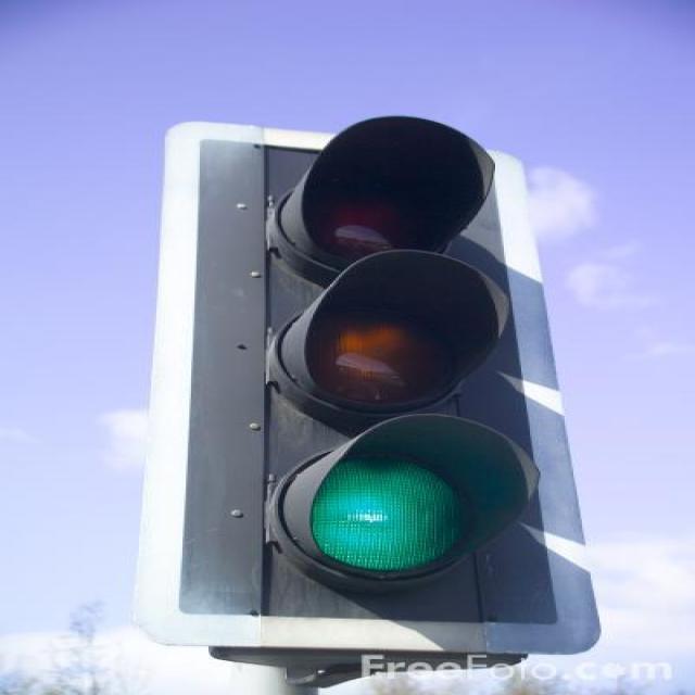 green_light_1.jpg